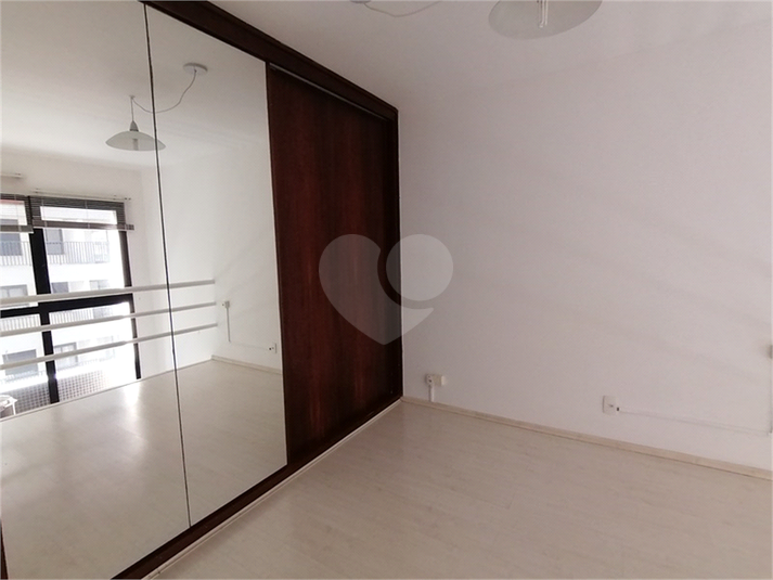 Foto REO1115652