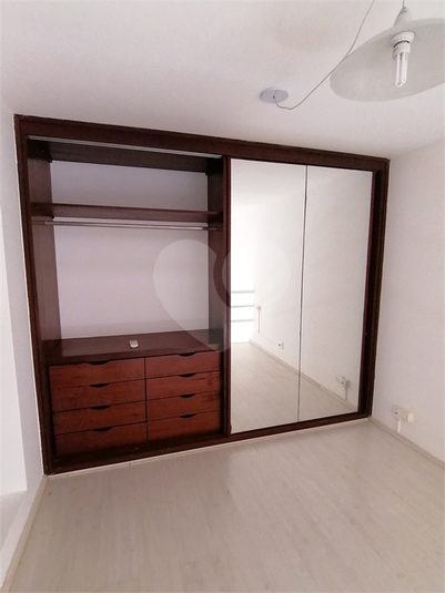 Foto REO1115652