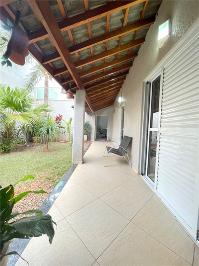 Foto REO1115654