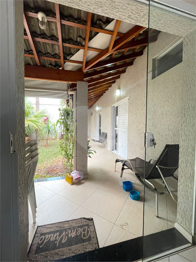 Foto REO1115654