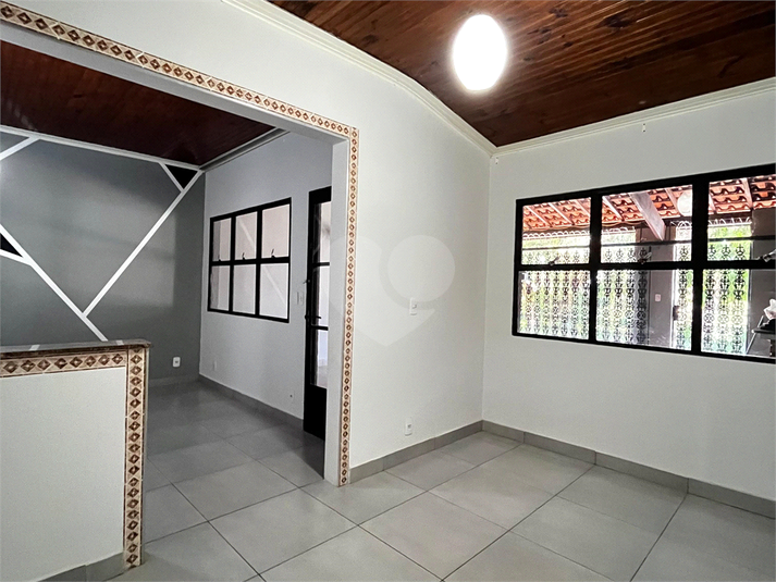 Foto REO1115658