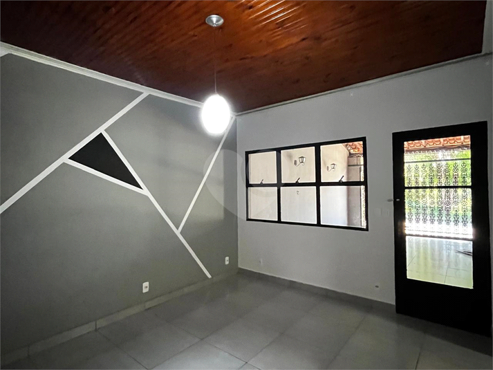 Foto REO1115658