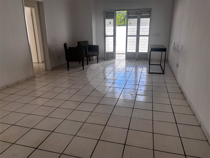 Foto REO1115664