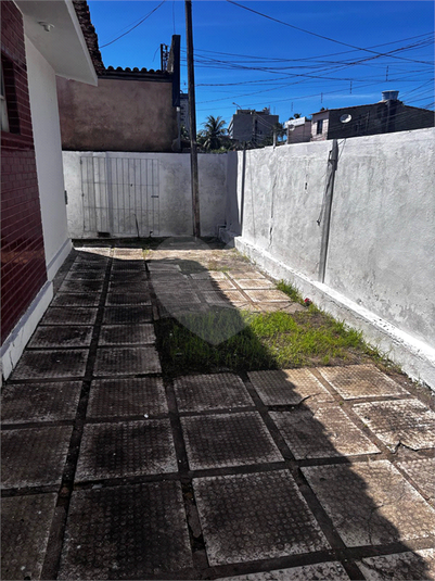 Foto REO1115664