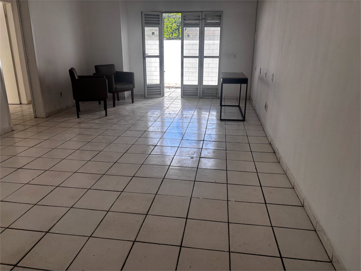 Foto REO1115664