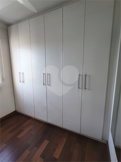 Foto REO1115668