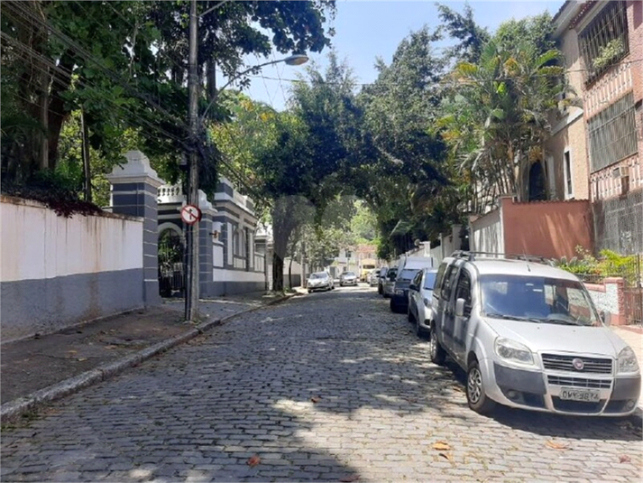 Foto REO1115670