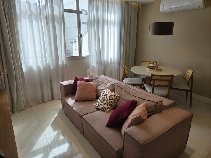 Foto REO1115671