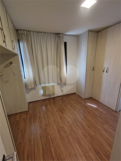 Foto REO1115682