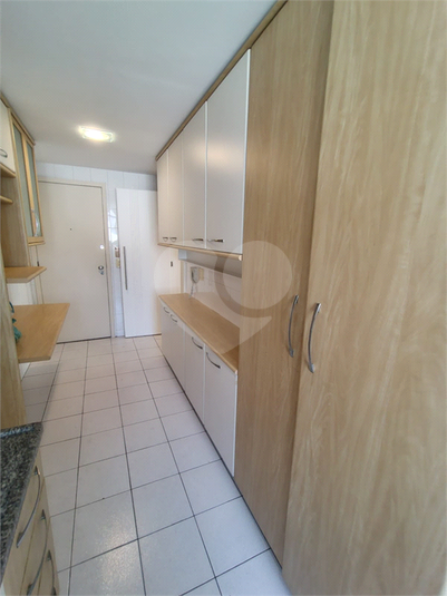Foto REO1115682