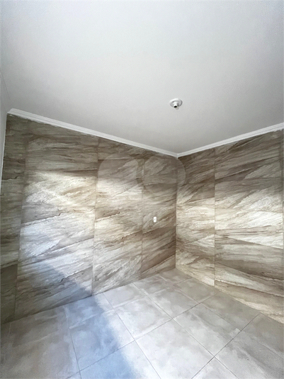 Foto REO1115689