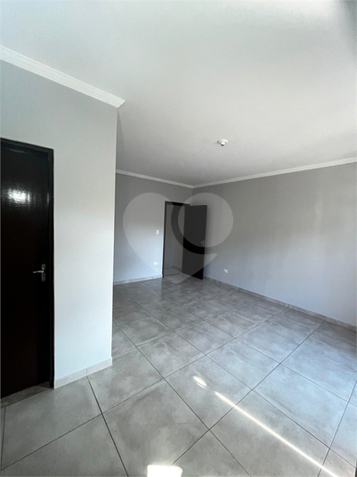 Foto REO1115689