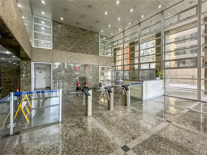 Foto REO1115705