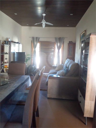 Foto REO1115721