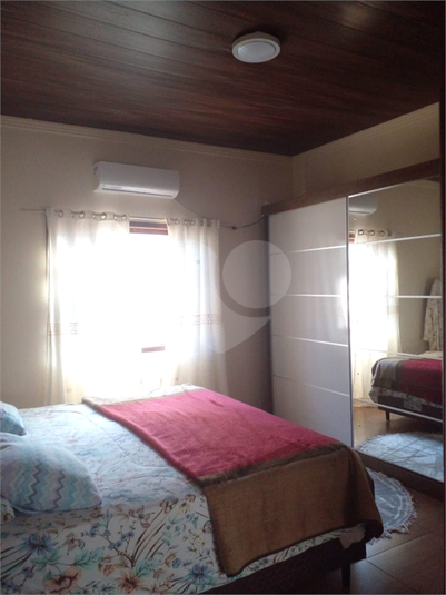 Foto REO1115721