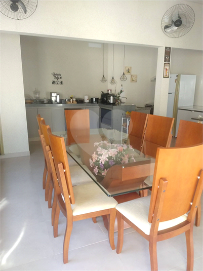Foto REO1115724