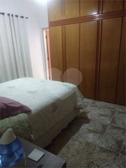 Foto REO1115724