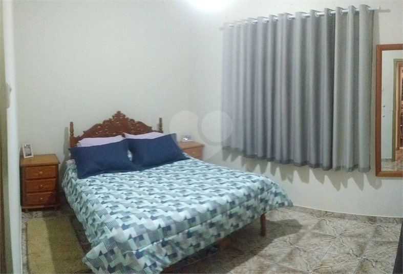 Foto REO1115724