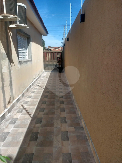 Foto REO1115724