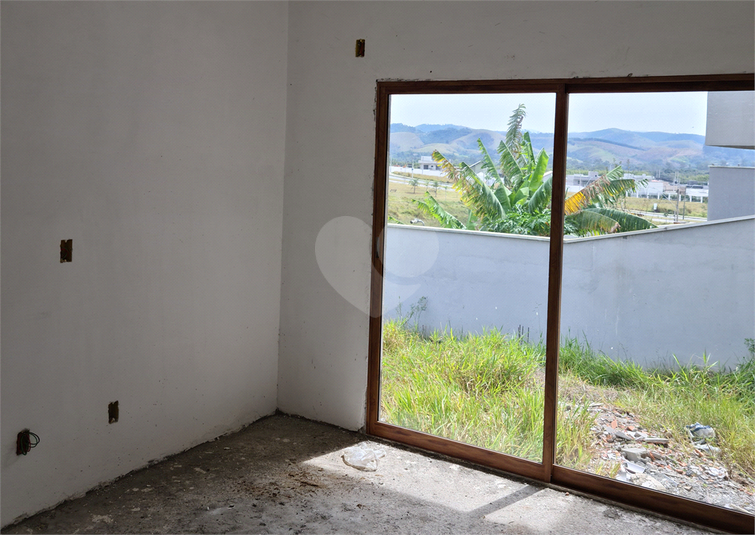 Foto REO1115726