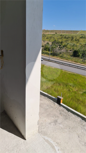 Foto REO1115726