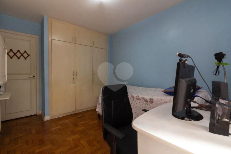 Foto REO1115733