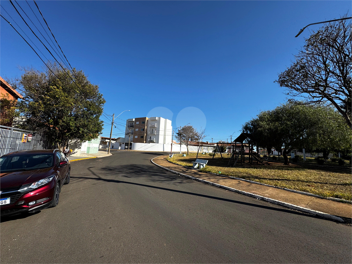 Foto REO1115741