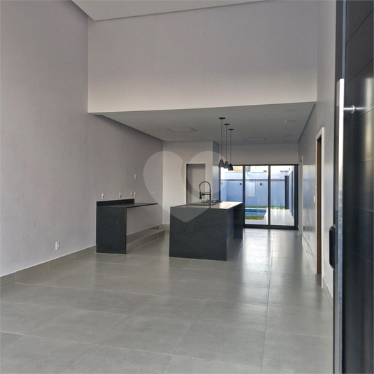 Foto REO1115747