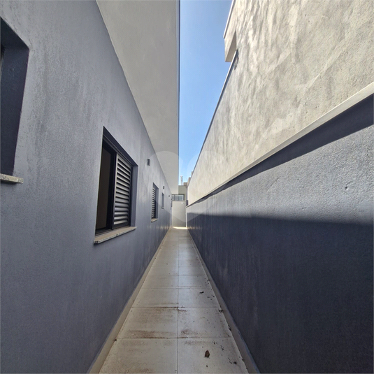 Foto REO1115747