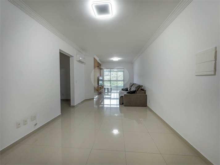 Foto REO1115749