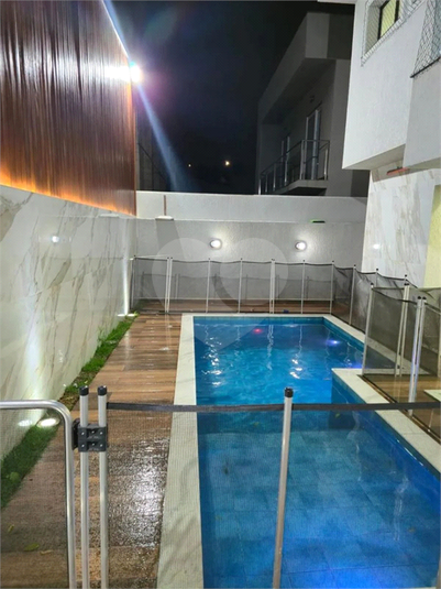Foto REO1115763