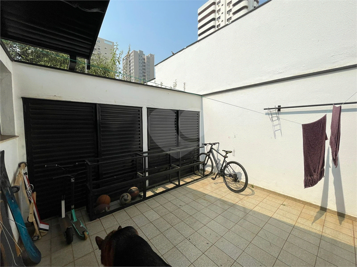 Foto REO1115764