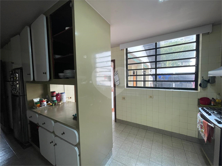 Foto REO1115764