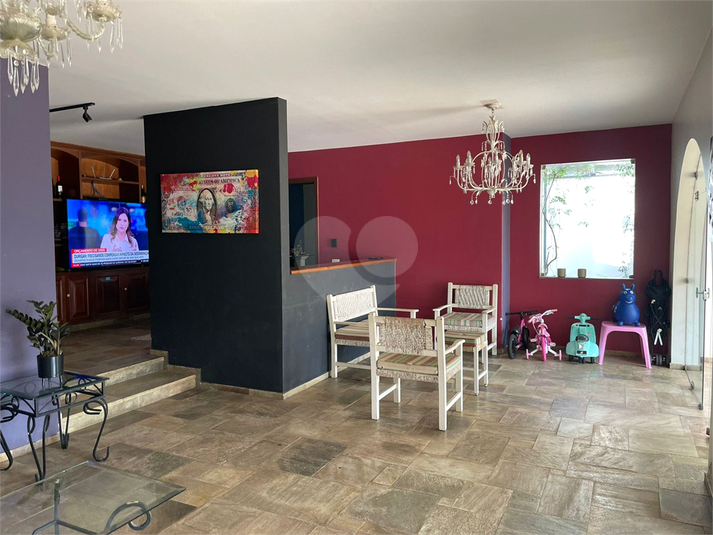 Foto REO1115764