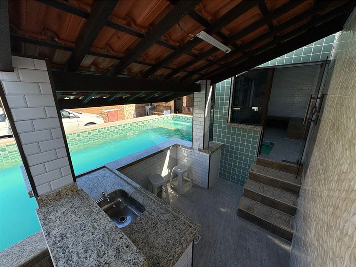 Foto REO1115768