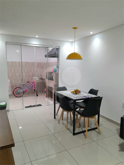 Foto REO1115769