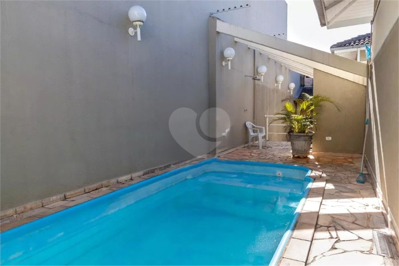 Foto REO1115773