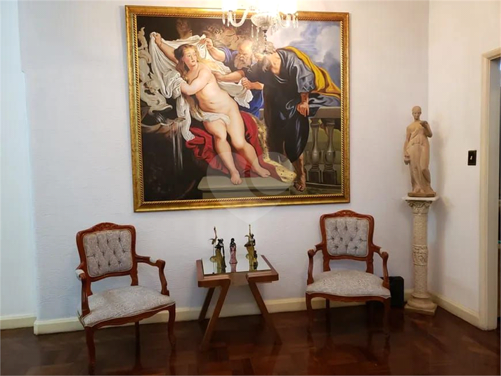 Foto REO1115774
