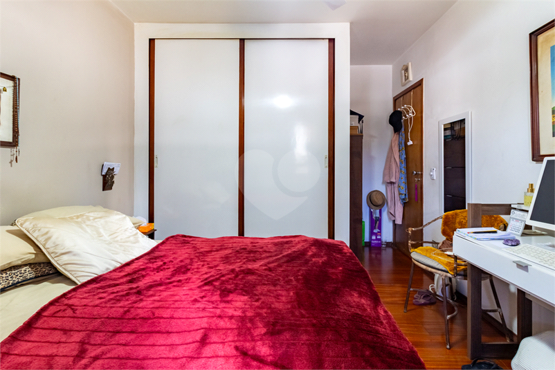 Foto REO1115777