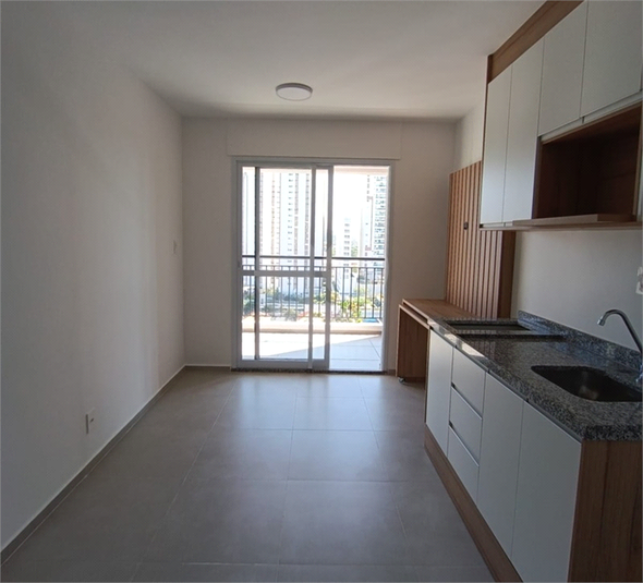 Foto REO1115783