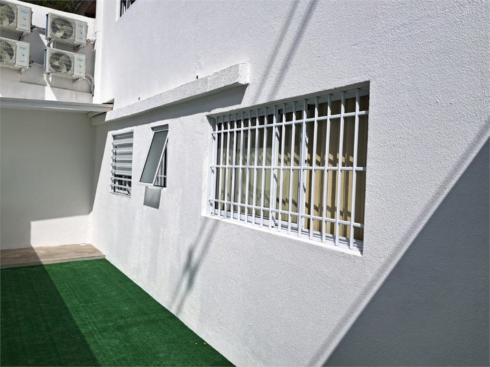Foto REO1115790