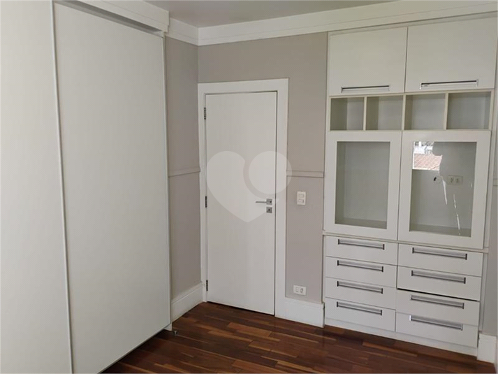 Foto REO1115803