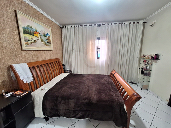 Foto REO1115808