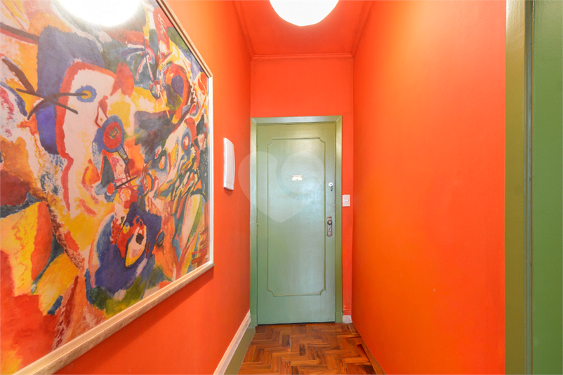 Foto REO1115815