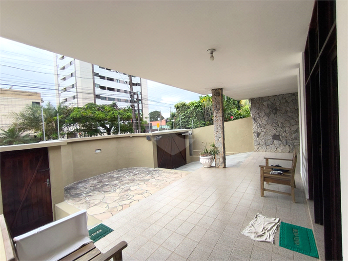 Foto REO1115818