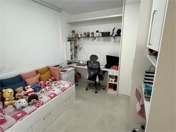 Foto REO1115824