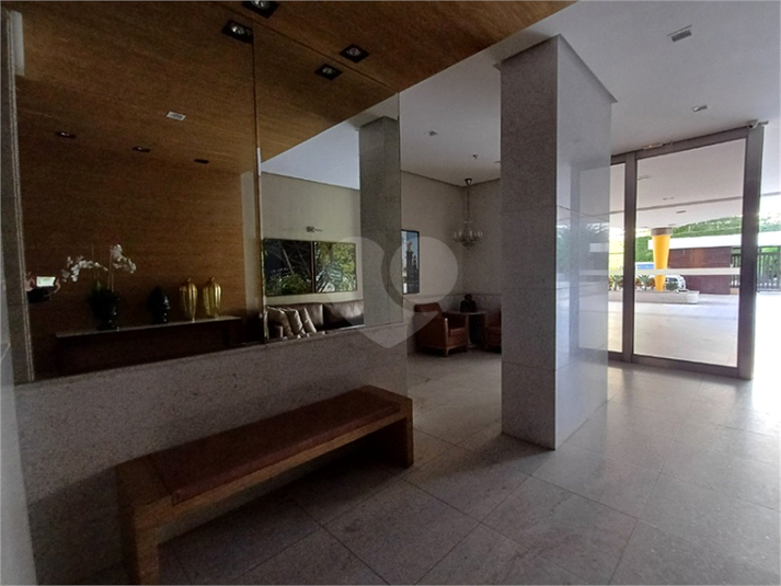 Foto REO1115824
