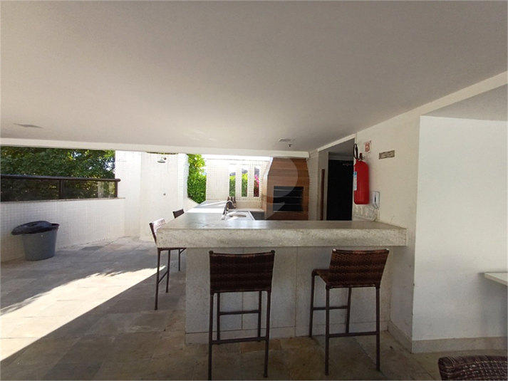 Foto REO1115824