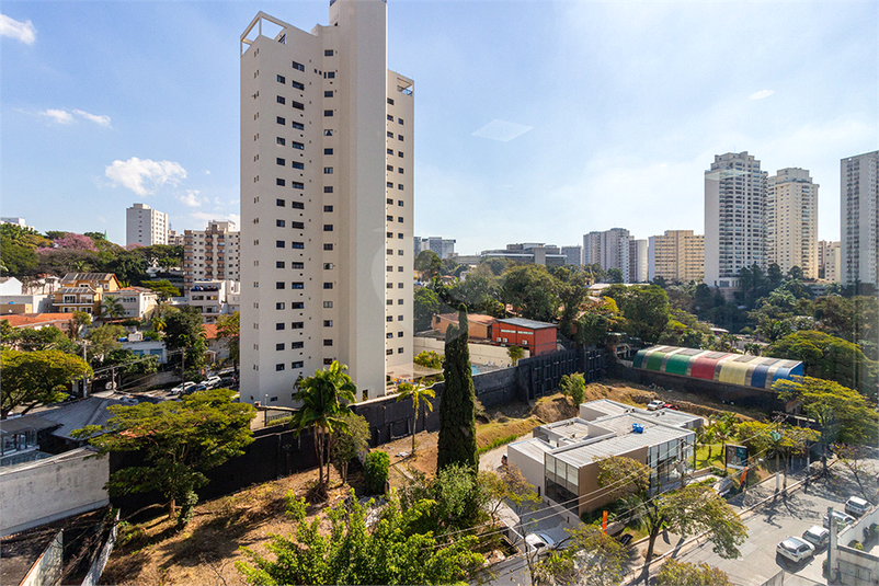 Foto REO1115825