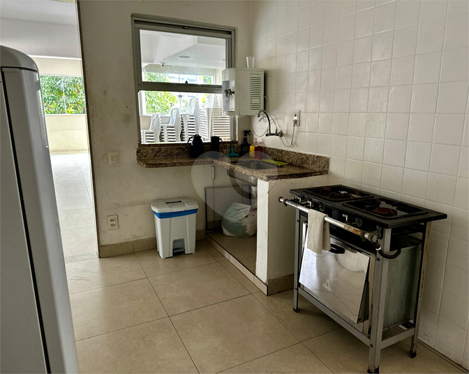 Foto REO1115837